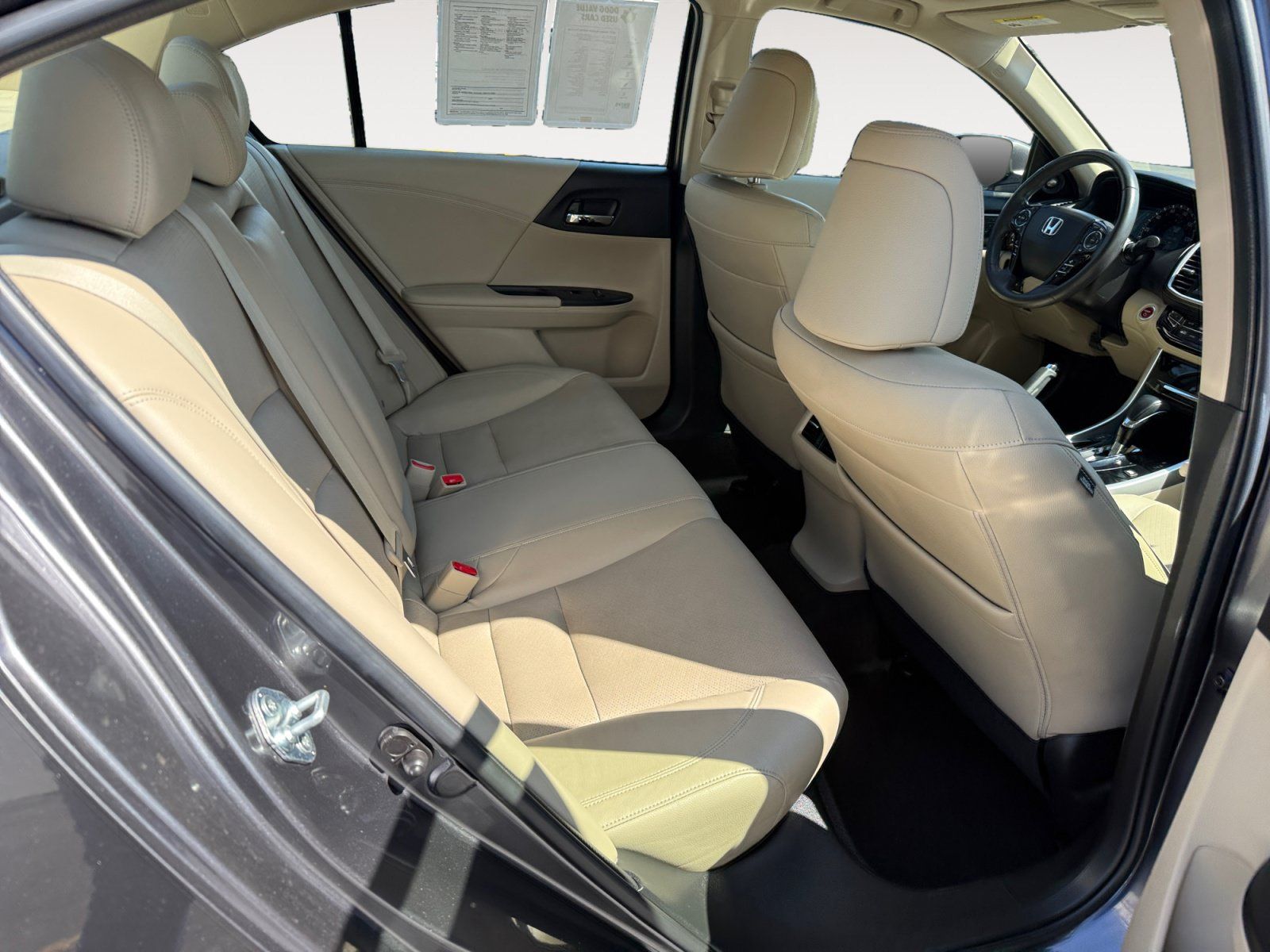 Used 2017 Honda Accord Touring image 18