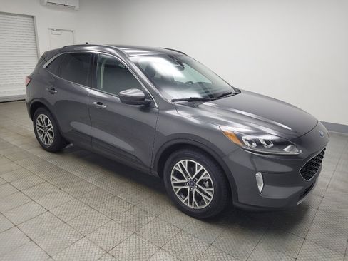 Used 2020 Ford Escape SEL image 11
