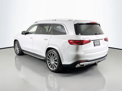 Used 2024 Mercedes-Benz GLS 450 4MATIC image 5