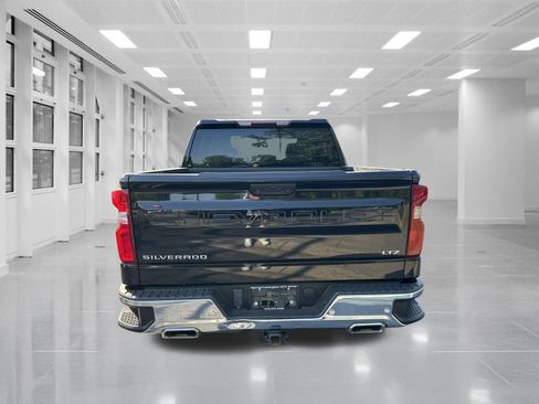 Certified 2023 Chevrolet Silverado 1500 LTZ AWD/4WD image 6