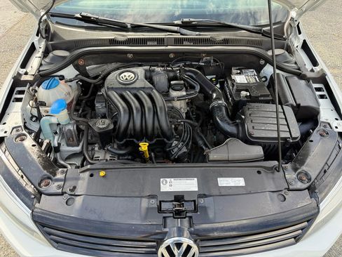Used 2014 Volkswagen Jetta S image 14