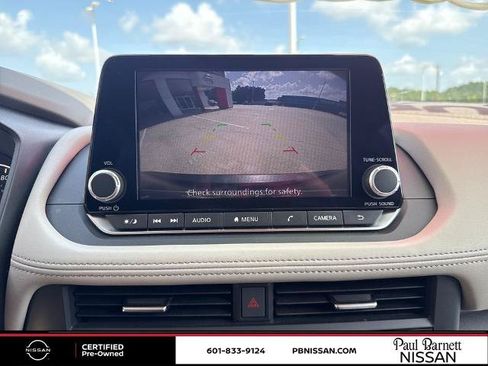 Certified 2023 Nissan Rogue SV FWD image 24
