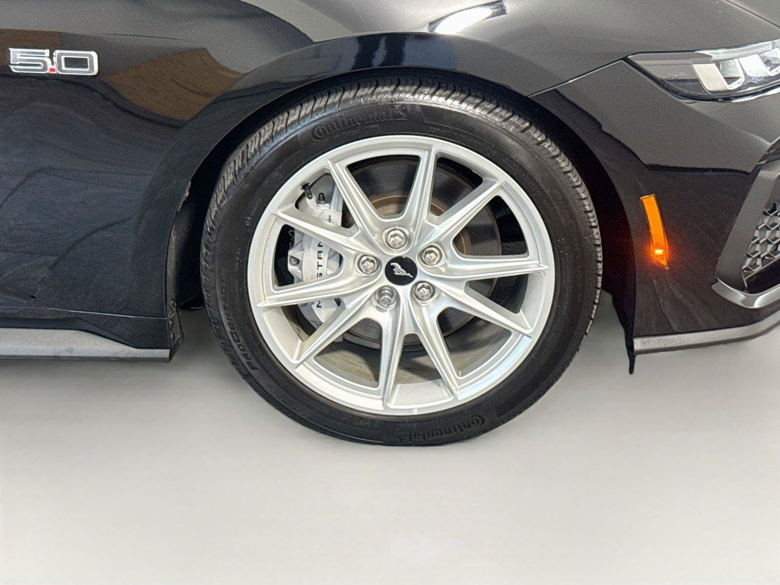 Used 2025 Ford Mustang GT Premium RWD image 35