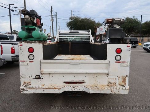 Used 2017 Ford F350 XL w/ XL Value Package image 4