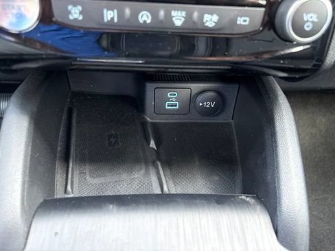 Certified 2023 Ford Escape Platinum AWD/4WD image 21