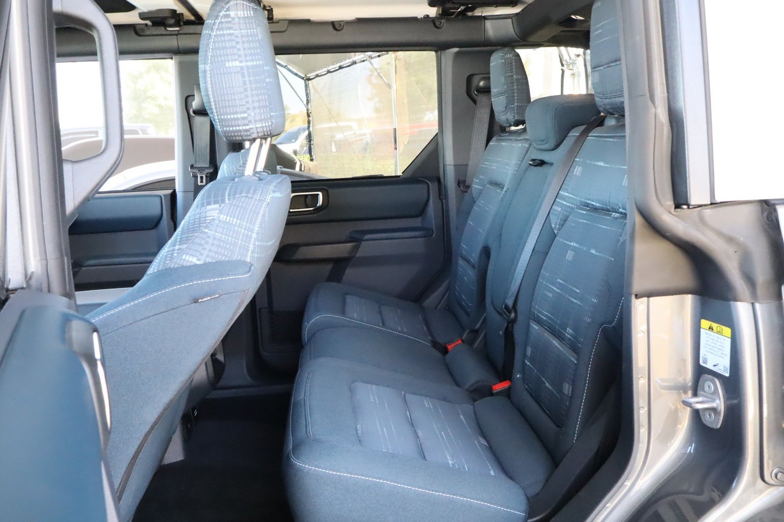 Used 2025 Ford Bronco Heritage Edition AWD/4WD image 36
