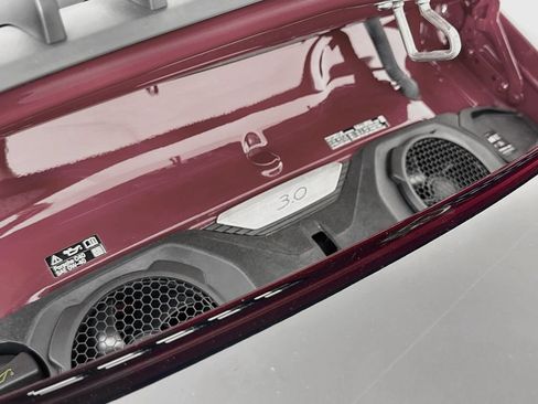 Certified 2025 Porsche 911 Carrera RWD image 27