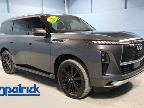 Used 2025 INFINITI QX80 Luxe image 1