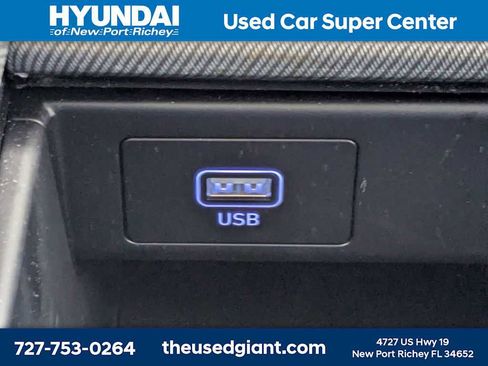 Used 2025 Hyundai Palisade SE image 28