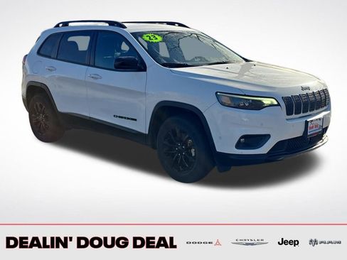 Used 2023 Jeep Cherokee Altitude Lux image 8