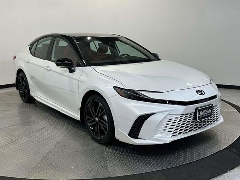 Used 2026 Toyota Camry XSE image 1