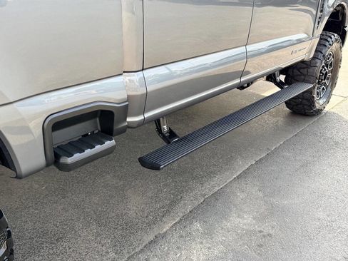 Used 2024 Ford F250 Lariat w/ Sport Appearance Package AWD/4WD image 15