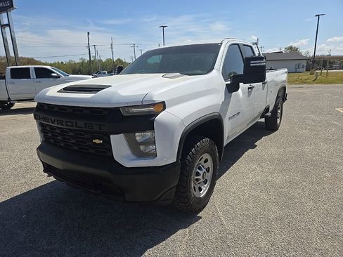 Used 2022 Chevrolet Silverado 2500 LT w/ Convenience Package image 4