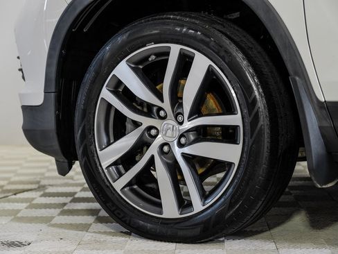 Used 2018 Honda Pilot Elite image 56