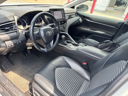 Used 2021 Toyota Camry SE FWD image 27