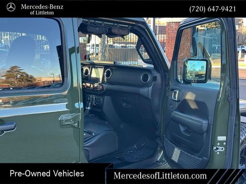 Used 2022 Jeep Gladiator Overland w/ Popular Equipment Package image 28