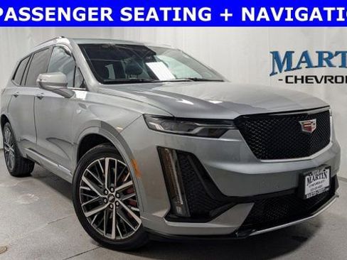 Used 2024 Cadillac XT6 Sport image 1