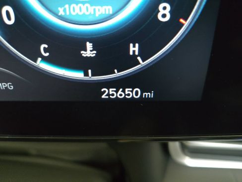 Certified 2023 Hyundai Elantra SEL w/ Convenience Package FWD image 17