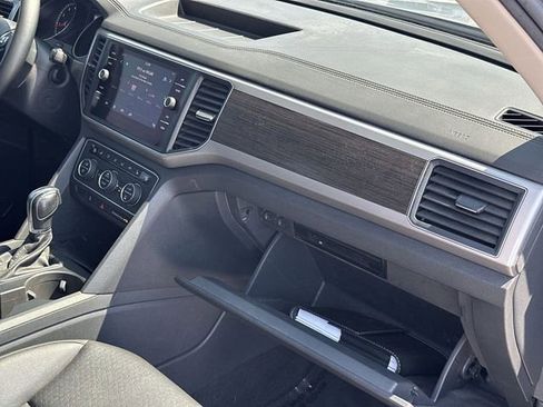 Used 2019 Volkswagen Atlas SE w/ Towing Package AWD/4WD image 31