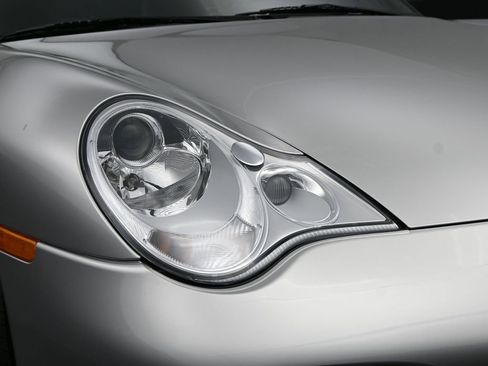 Used 2004 Porsche 911 Turbo image 12