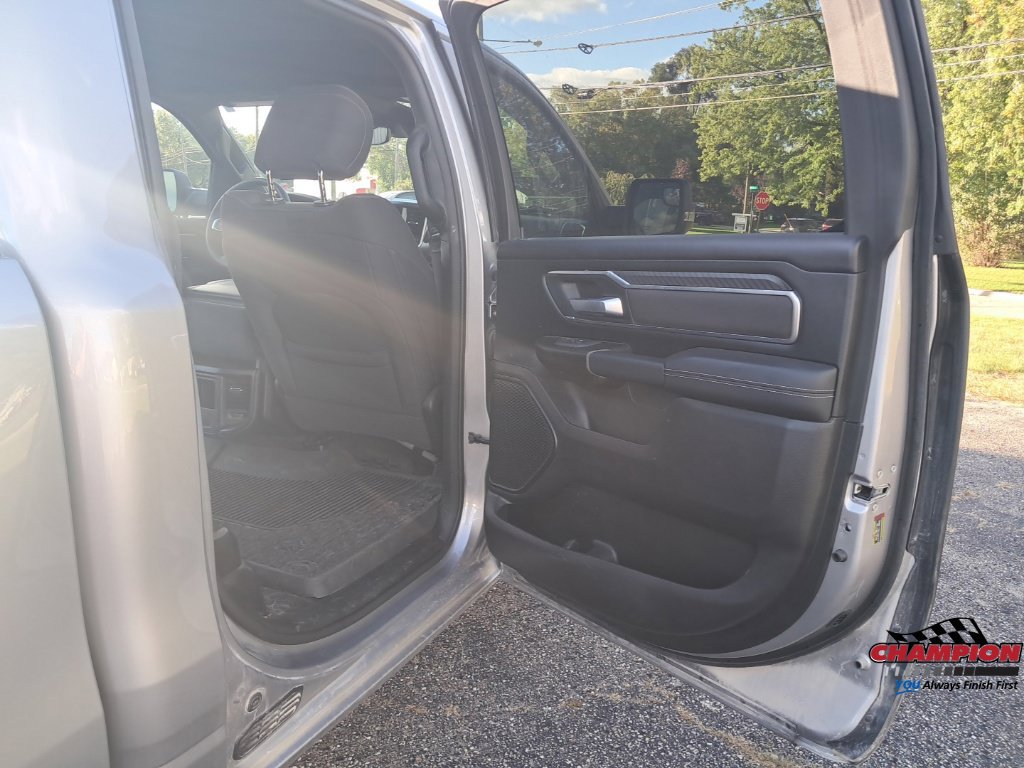 Used 2025 RAM 1500 Big Horn AWD/4WD image 19