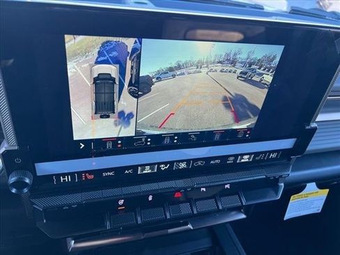 New 2025 GMC Hummer EV 3X image 13