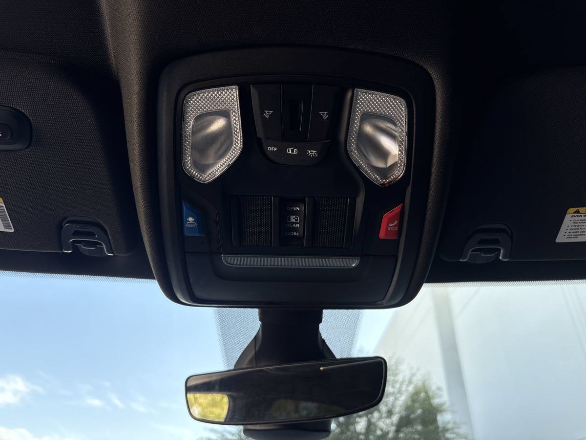 Used 2020 RAM 1500 Big Horn RWD image 26