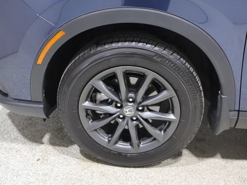 Used 2026 Honda CR-V EX-L image 9