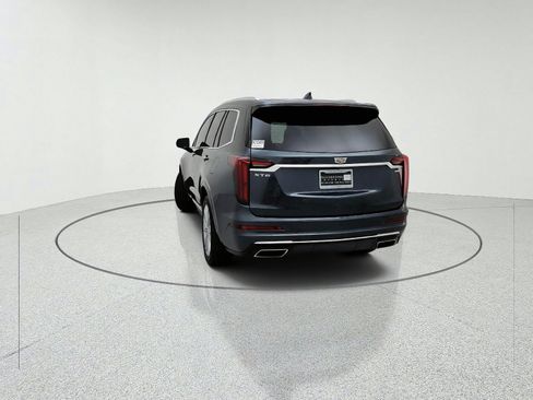 Used 2020 Cadillac XT6 Premium Luxury w/ LPO, Floor Liner Package FWD image 11