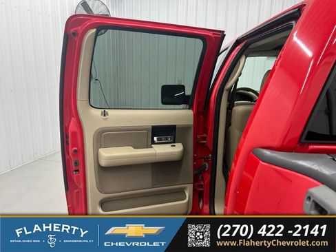 Used 2006 Ford F150 XLT RWD image 10