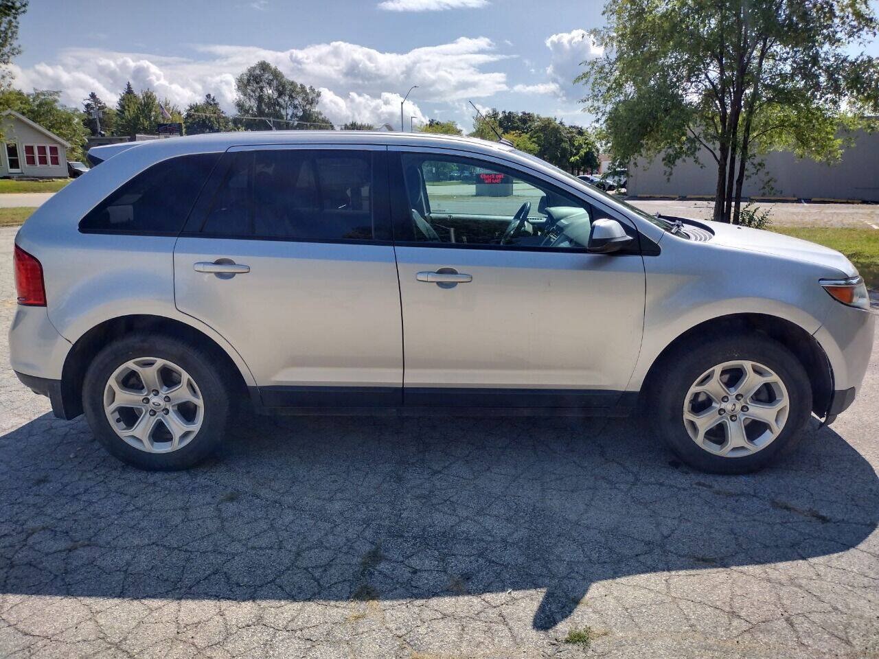 Used 2014 Ford Edge SEL w/ Equipment Group 205A AWD/4WD image 4