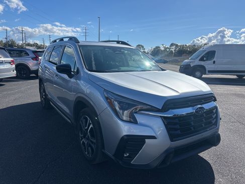 Used 2024 Subaru Ascent Limited w/ Technology Package image 1