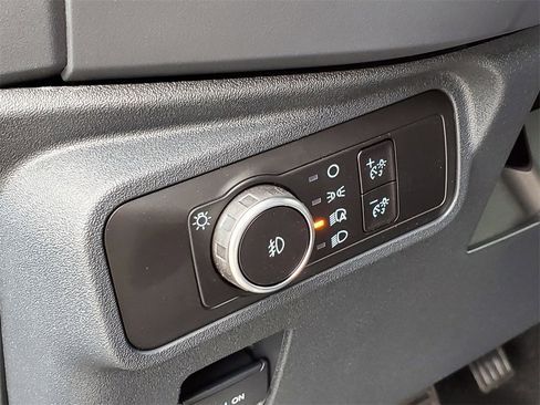 New 2025 Ford Bronco Outer Banks image 9