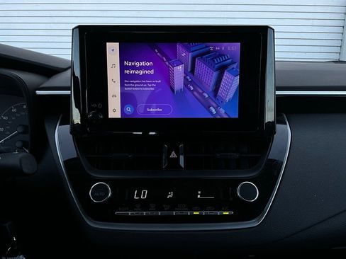 Used 2024 Toyota Corolla LE image 21