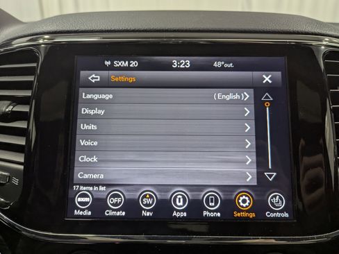 Used 2021 Jeep Grand Cherokee Limited w/ Premium Lighting Group image 22