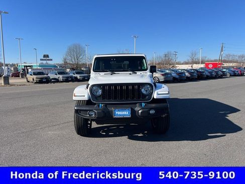 Used 2024 Jeep Wrangler Sport S w/ Convenience Group image 3