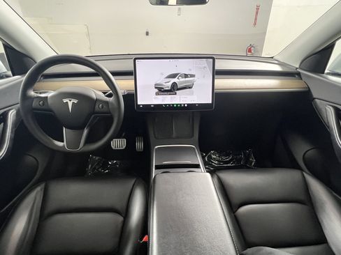 Used 2022 Tesla Model Y Performance AWD/4WD image 11