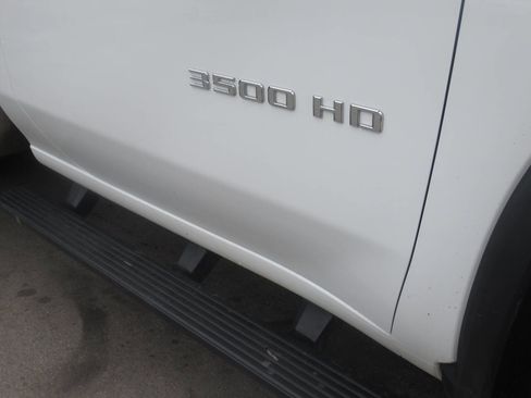 Used 2022 Chevrolet Silverado 3500 W/T w/ WT Convenience Package AWD/4WD image 6