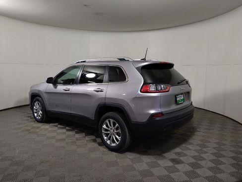 Used 2019 Jeep Cherokee Latitude w/ Popular Appearance Group image 3