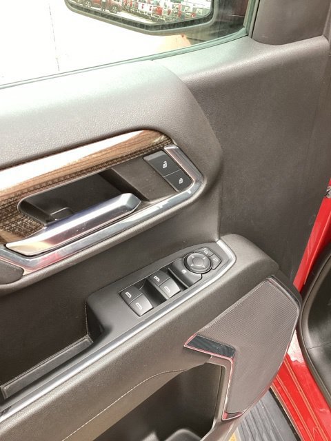 Used 2023 Chevrolet Silverado 1500 LT AWD/4WD image 10