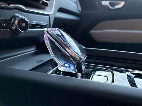 Used 2026 Volvo XC60 B5 Plus w/ Protection Package Premier image 32