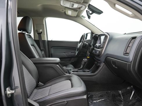 Used 2016 Chevrolet Colorado Z71 AWD/4WD image 13