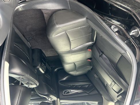 Used 2017 INFINITI Q70 3.7 image 16