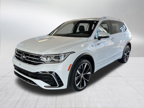 Used 2022 Volkswagen Tiguan SEL R-Line AWD/4WD image 1