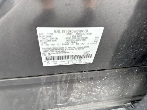 Used 2016 Ford Explorer XLT w/ Equipment Group 202A image 28