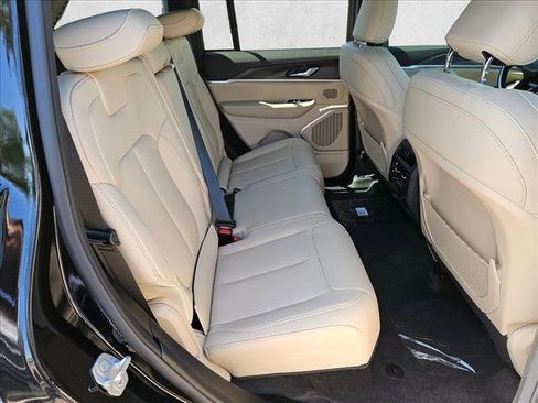 New 2026 Jeep Grand Cherokee Limited AWD/4WD image 16