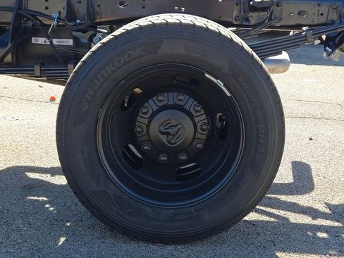 New 2026 RAM 5500 Tradesman image 16