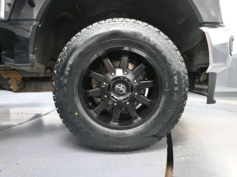 Used 2023 Ford F350 XLT AWD/4WD image 15