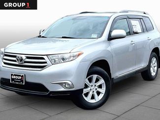 Used 2012 Toyota Highlander 4WD w/ Tech Pkg video 1