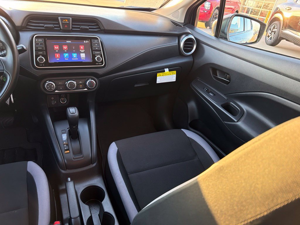 Used 2025 Nissan Versa S w/ Trunk Package FWD image 18